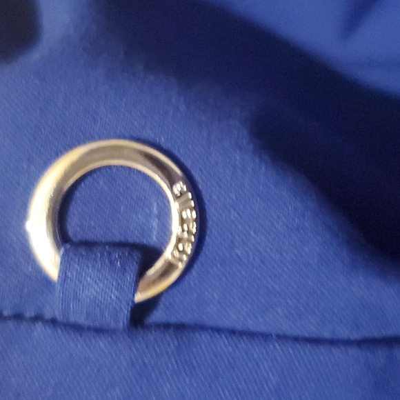 Shorts - Picture 2 of 3